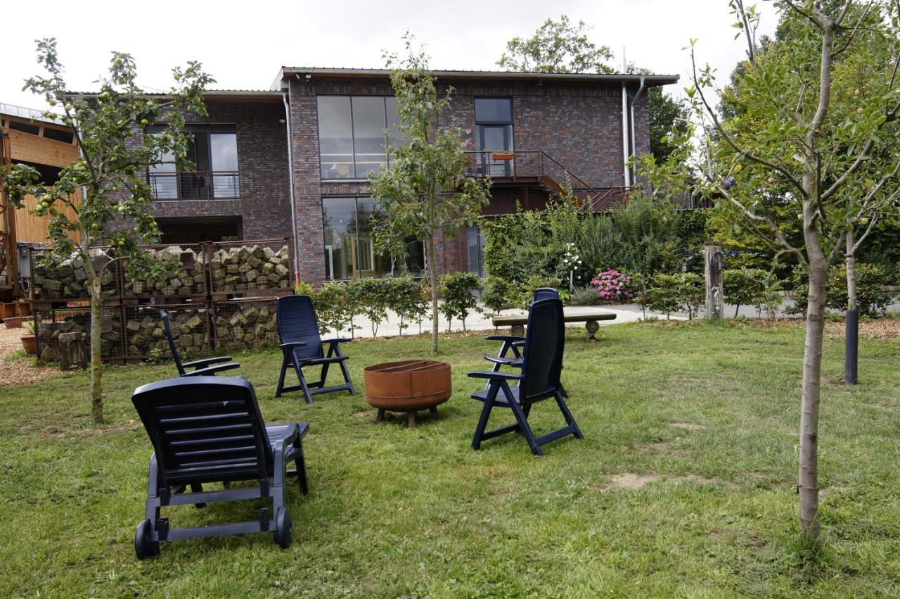 Gaestewohnung Hardinghaus Am Teich فارندورف المظهر الخارجي الصورة